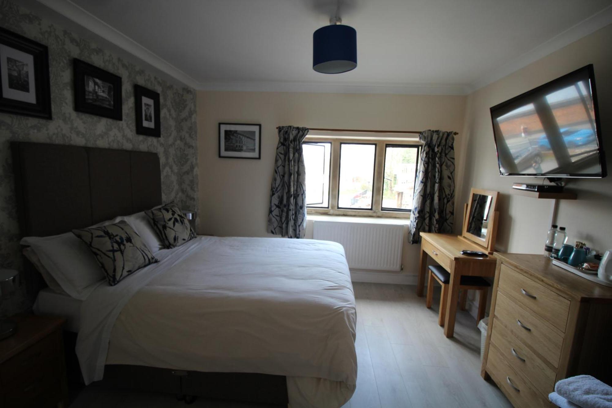 The Clothiers Arms Hotel Stroud  Bilik gambar